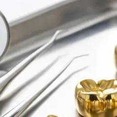 История золотых коронок